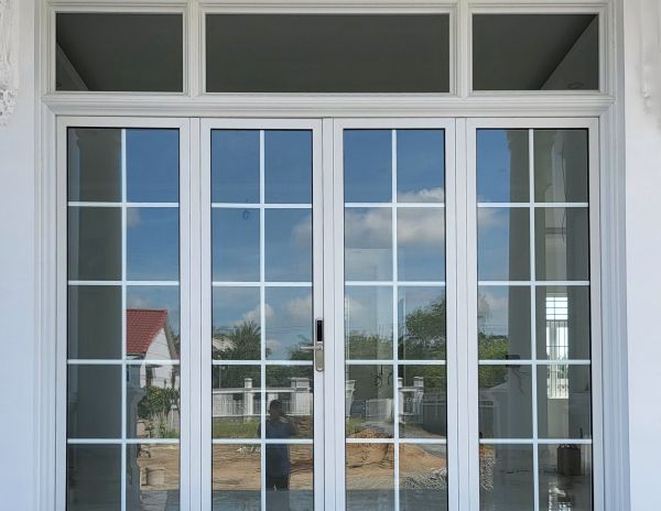 Cách bảo dưỡng cửa trắng bền đẹp